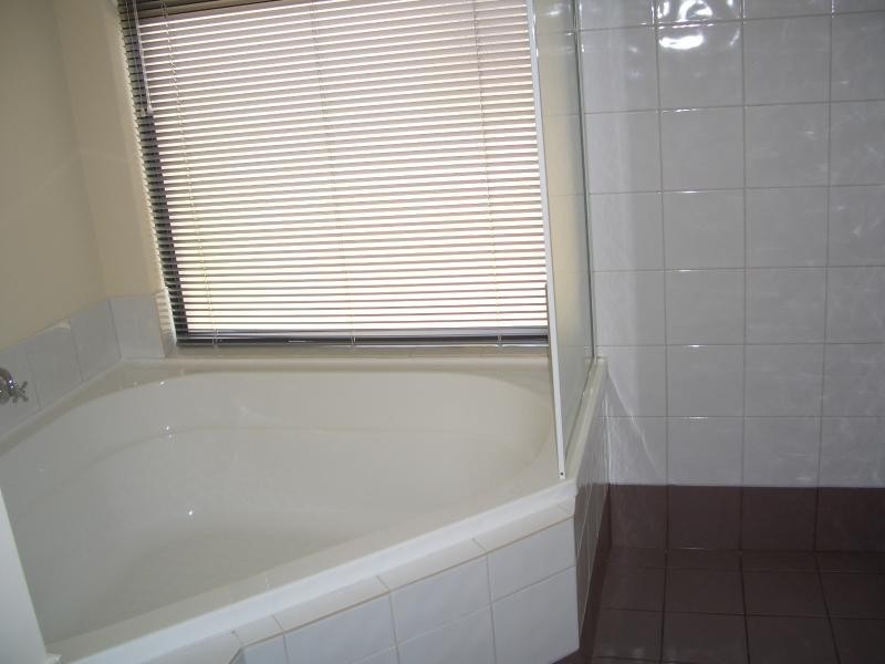 35 Kesiya Turn, Aubin Grove WA 6164