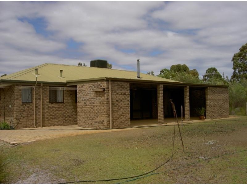128 HARPER ROAD, Banjup WA 6164