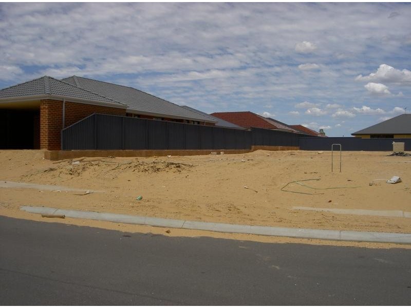 7 Madeira Turn, Byford WA 6122