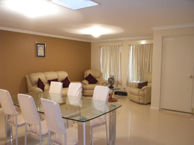 22 Beroona Way, South Lake WA 6164