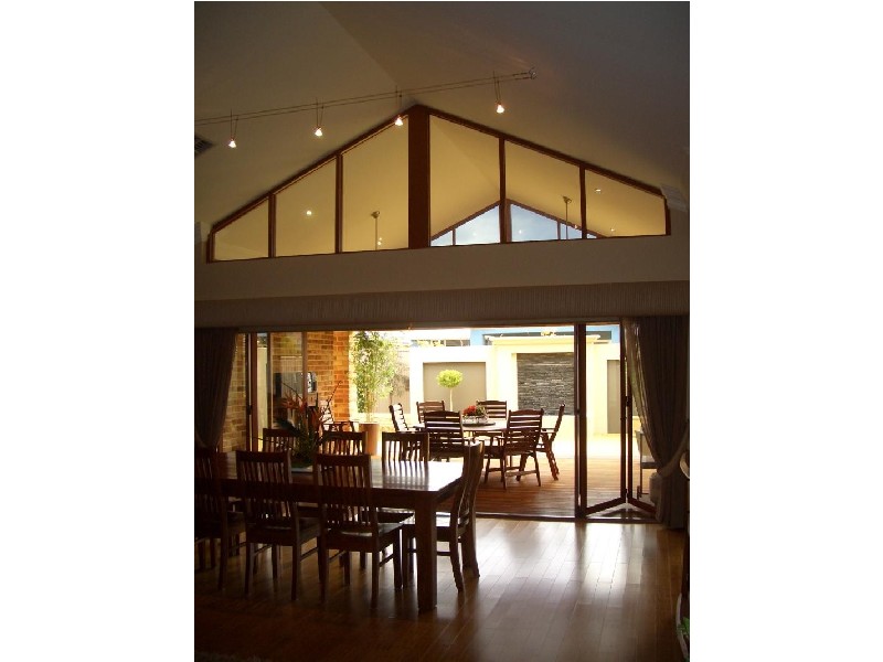 7 CAVERSHAM BEND, Southern River WA 6110