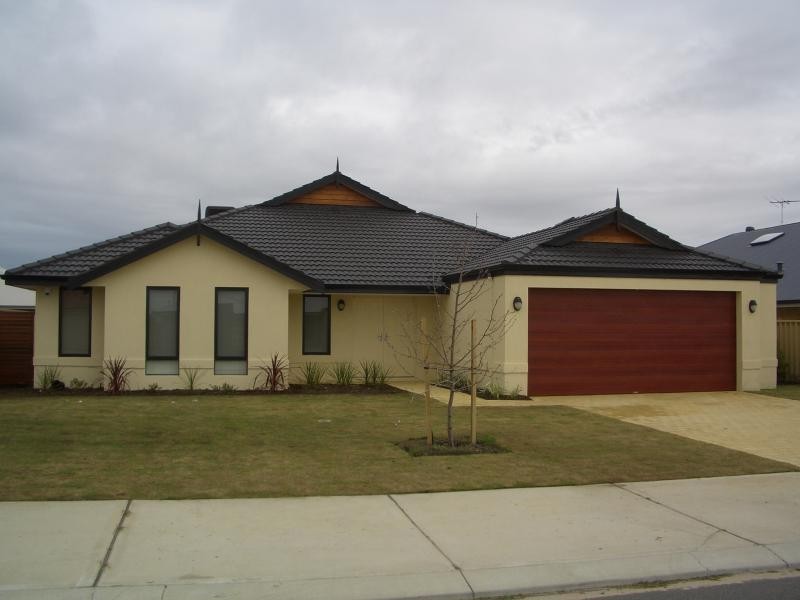 124 Aurora Drive, Atwell WA 6164