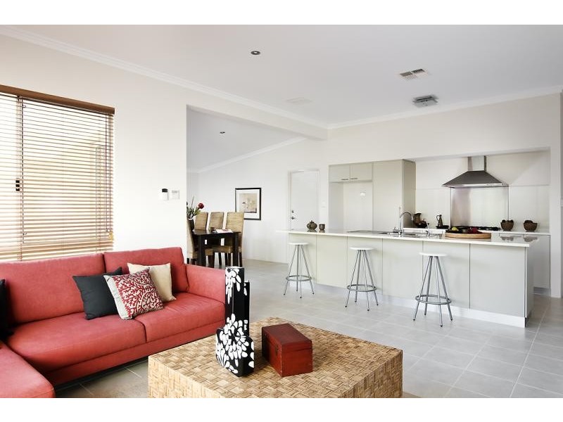 8 RADIANCE LINK, Atwell WA 6164