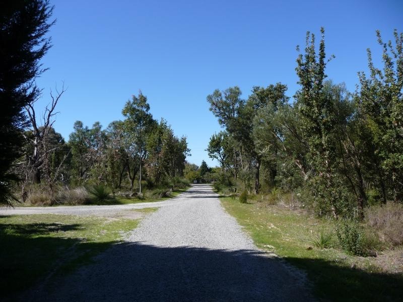 93 Tuart Road, Oakford WA 6121