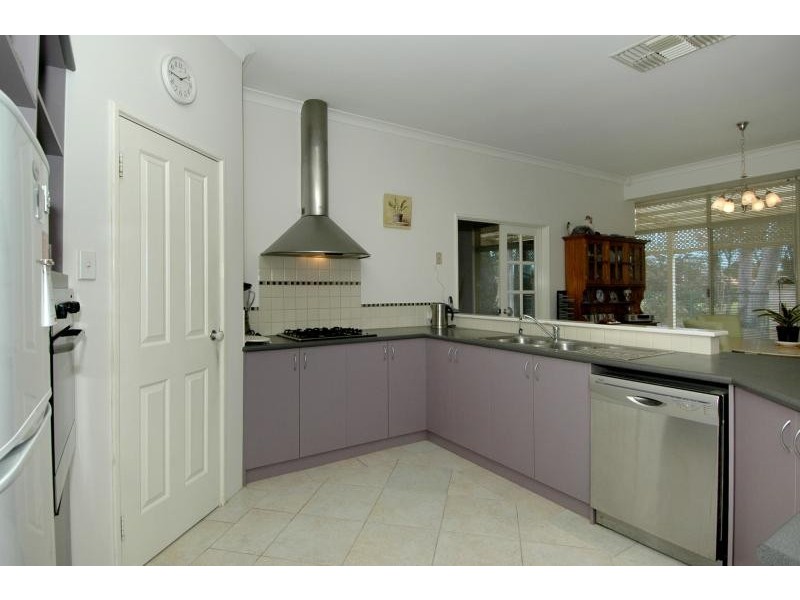 69 KOORALBYN VALLEY CRESCENT, Jandakot WA 6164