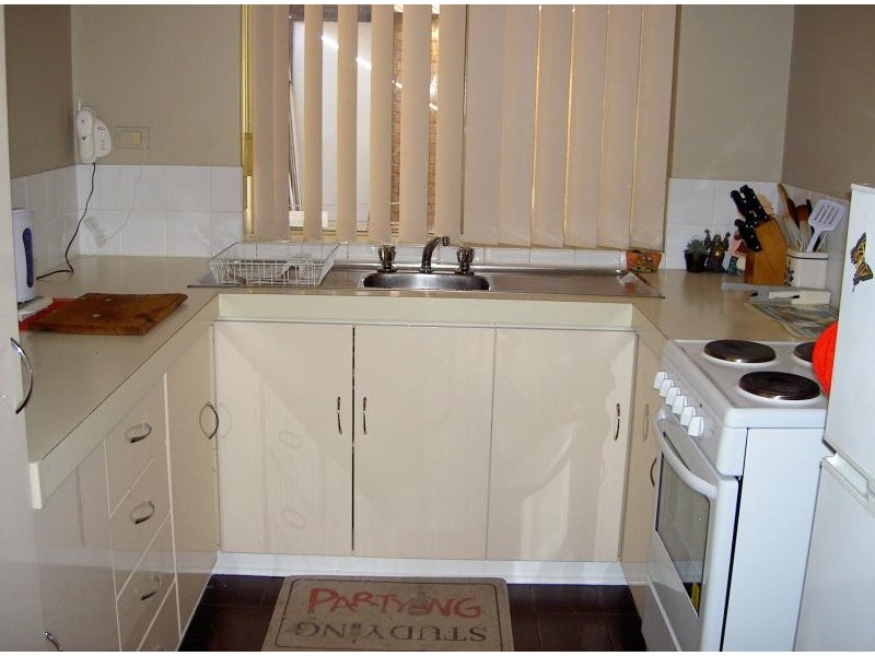 Section 11/15 MASON COURT, South Lake WA 6164