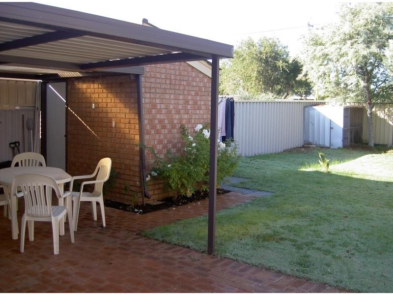 Section 11/15 MASON COURT, South Lake WA 6164