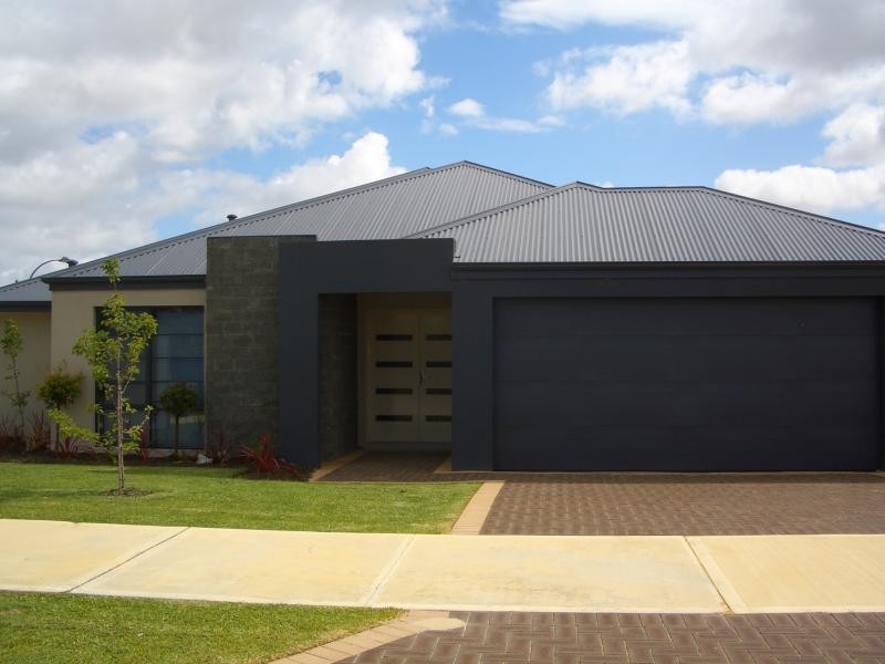 21 Whittaker Turn, Forrestdale WA 6112