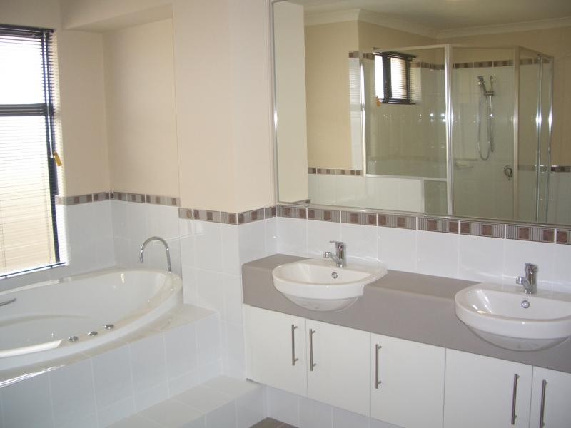 21 Whittaker Turn, Forrestdale WA 6112