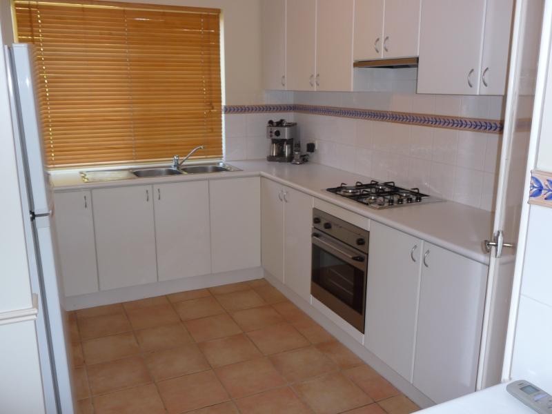 Unit 21/33 PADDINGTON COURT, Bibra Lake WA 6163