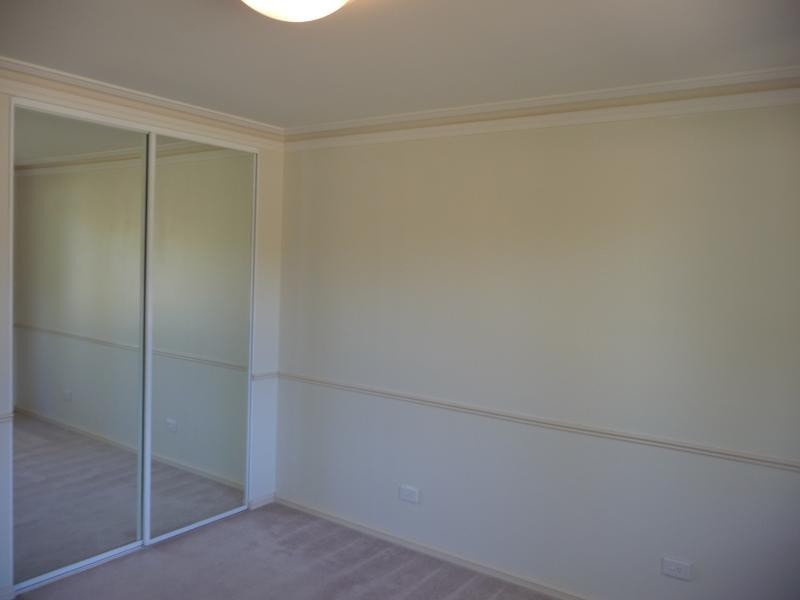 Unit 21/33 PADDINGTON COURT, Bibra Lake WA 6163