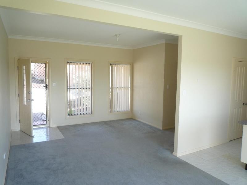 8/11-19 Stanton Drive, Morpeth NSW 2321