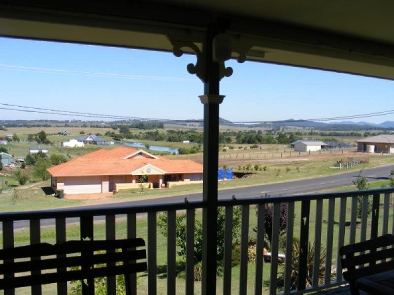 11 Silky Oak Drive, Aberglasslyn NSW 2320