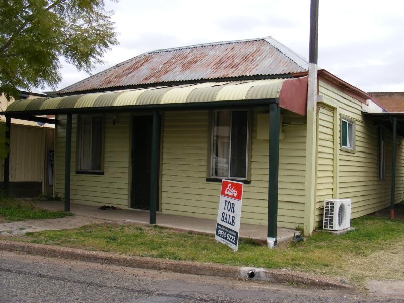 5 TAYLOR STREET, Maitland NSW 2320