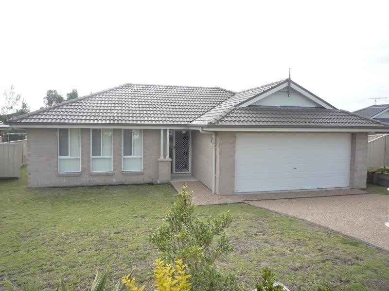 6 Parklands Road, Largs NSW 2320