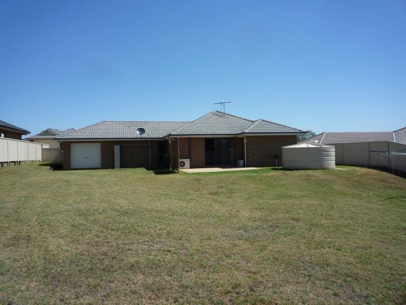 5 Franks Close, Branxton NSW 2335