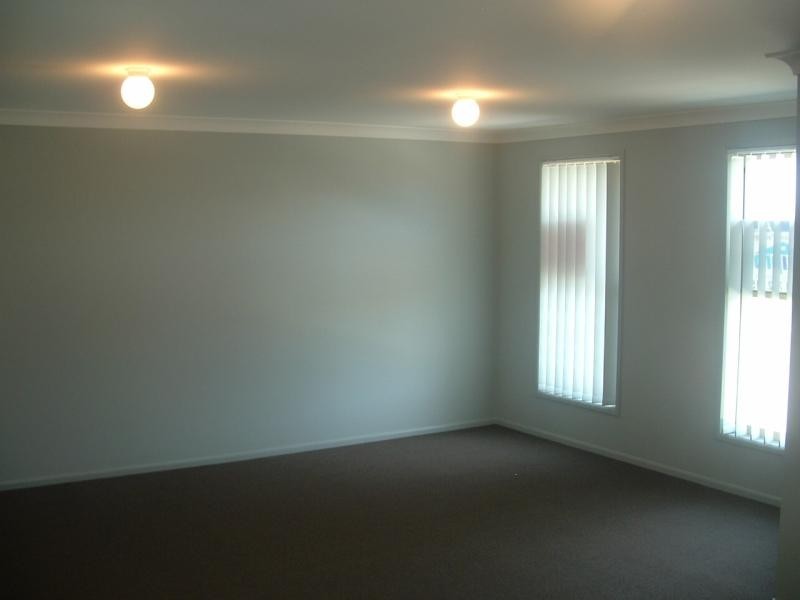 224 Denton Park Drive, Aberglasslyn NSW 2320