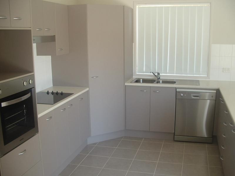 222 DENTON PARK DRIVE, Aberglasslyn NSW 2320