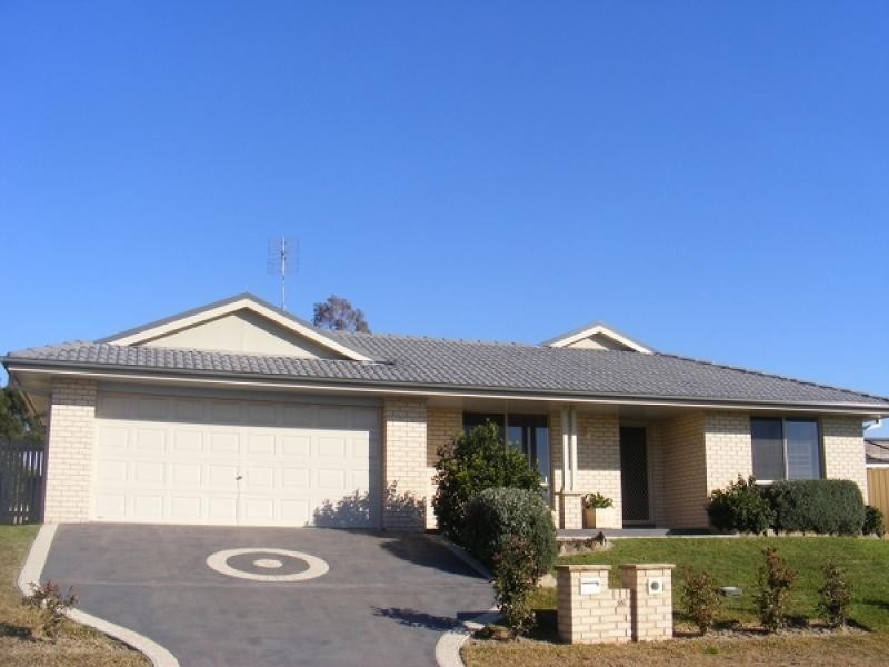 35 JENNA DRIVE, Raworth NSW 2321