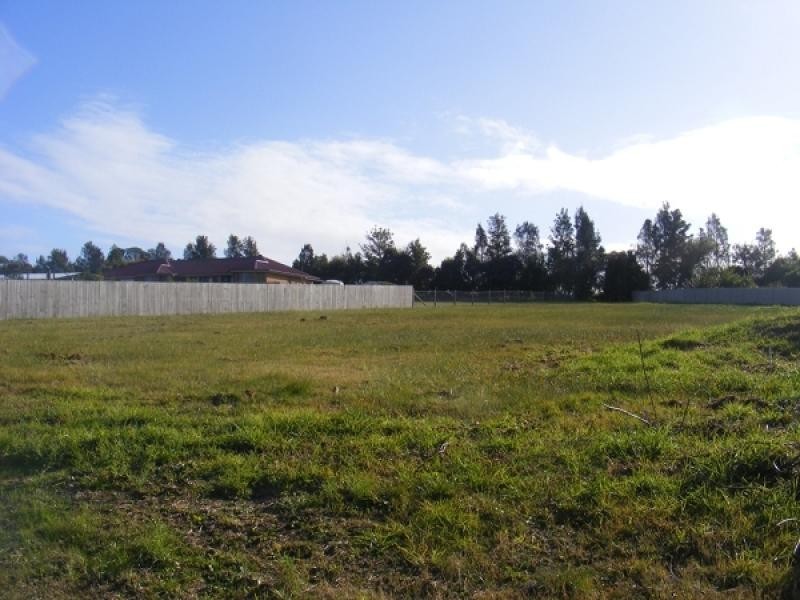 10 London Ave, Morpeth NSW 2321