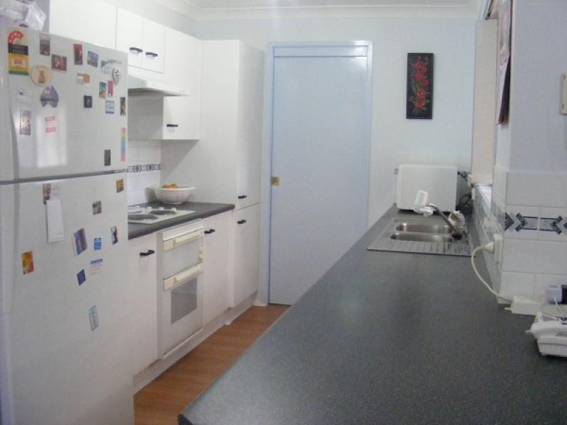 4 Blackbutt Pl, Metford NSW 2323