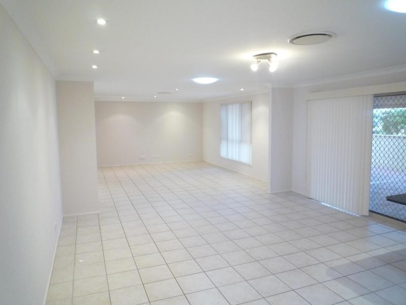 20 Benjamin Circle, Aberglasslyn NSW 2320