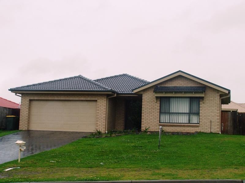 207 Aberglasslyn Road, Aberglasslyn NSW 2320