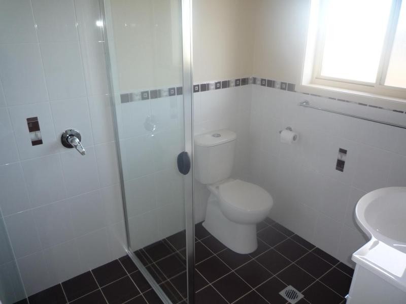 6 Rex Cove, Aberglasslyn NSW 2320