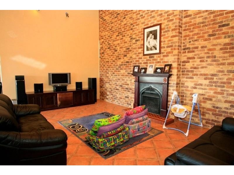 1395 George Booth Drive, Buchanan NSW 2323