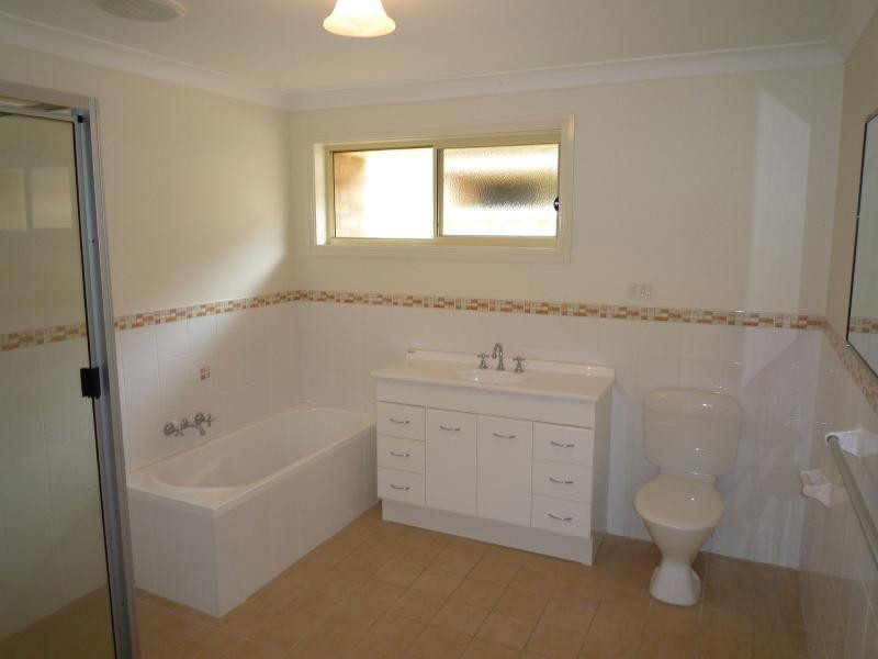 5 Portsmouth Place, Morpeth NSW 2321