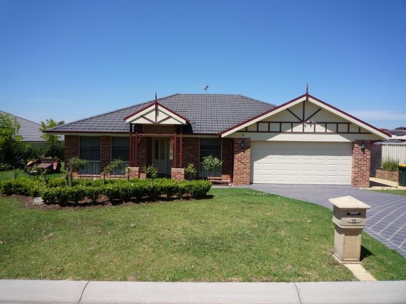 13 London Avenue, Morpeth NSW 2321