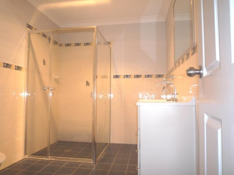 2/12 Park Street, East Maitland NSW 2323