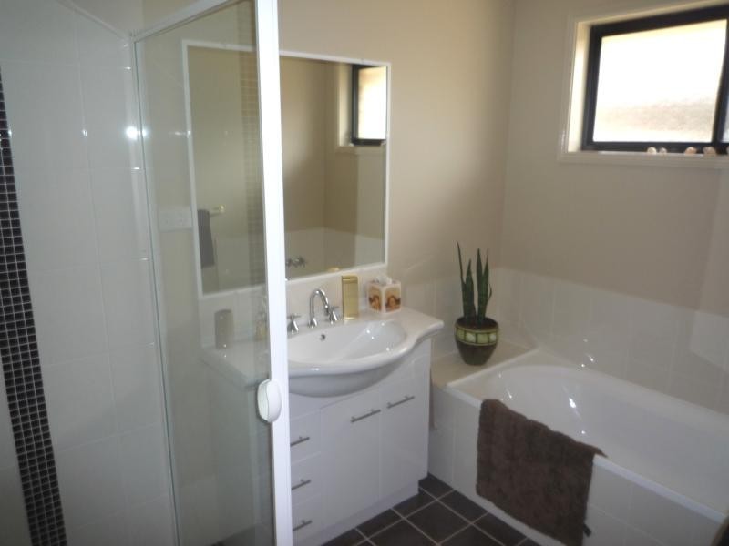 228 Denton Park Drive, Aberglasslyn NSW 2320
