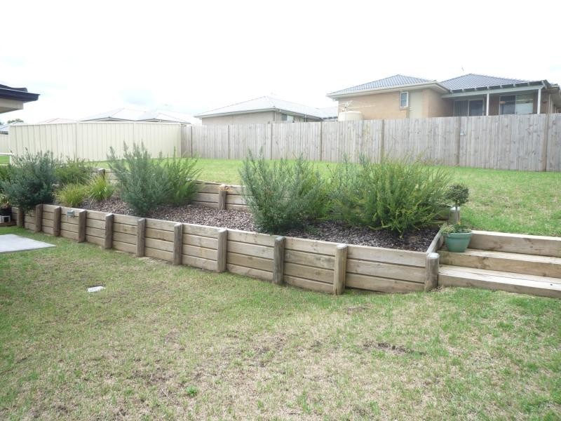 228 Denton Park Drive, Aberglasslyn NSW 2320