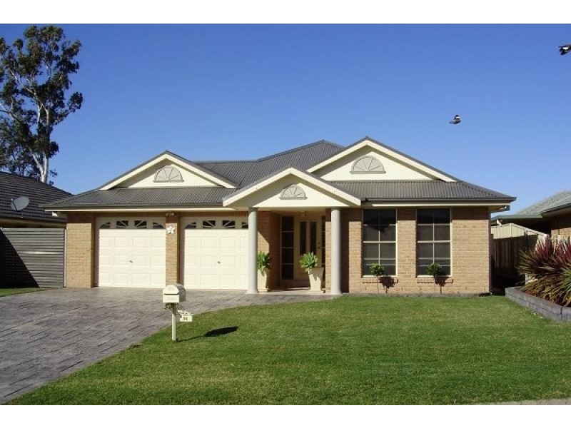 14 Streeton Drive, Metford NSW 2323