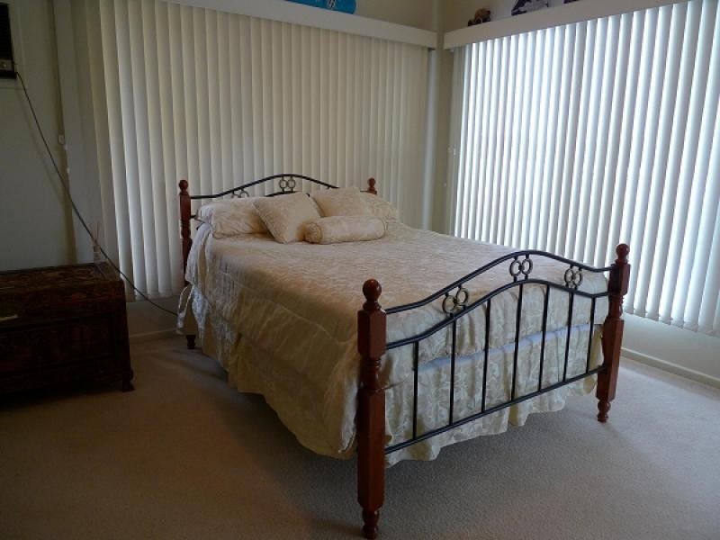 8 Fourth Ave, Rutherford NSW 2320