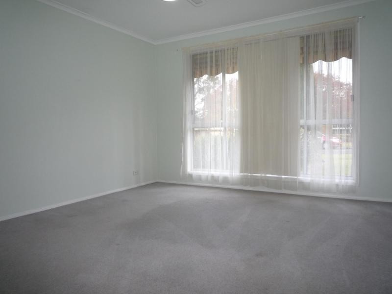 11 Waters Way, Metford NSW 2323