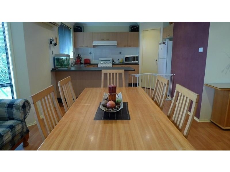 17 Lycett Close, Metford NSW 2323