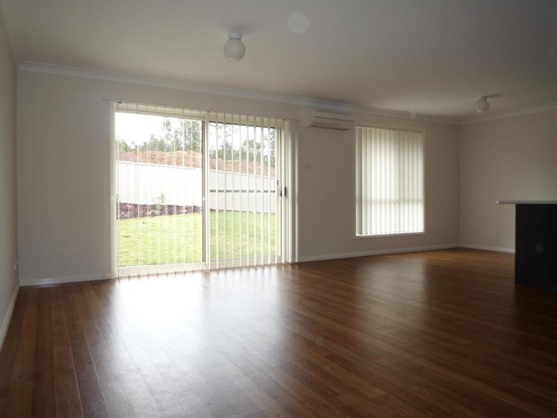 34 Pumphouse Crescent, Rutherford NSW 2320