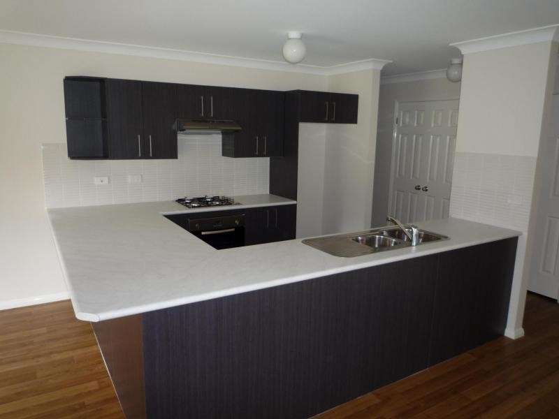 34 Pumphouse Crescent, Rutherford NSW 2320