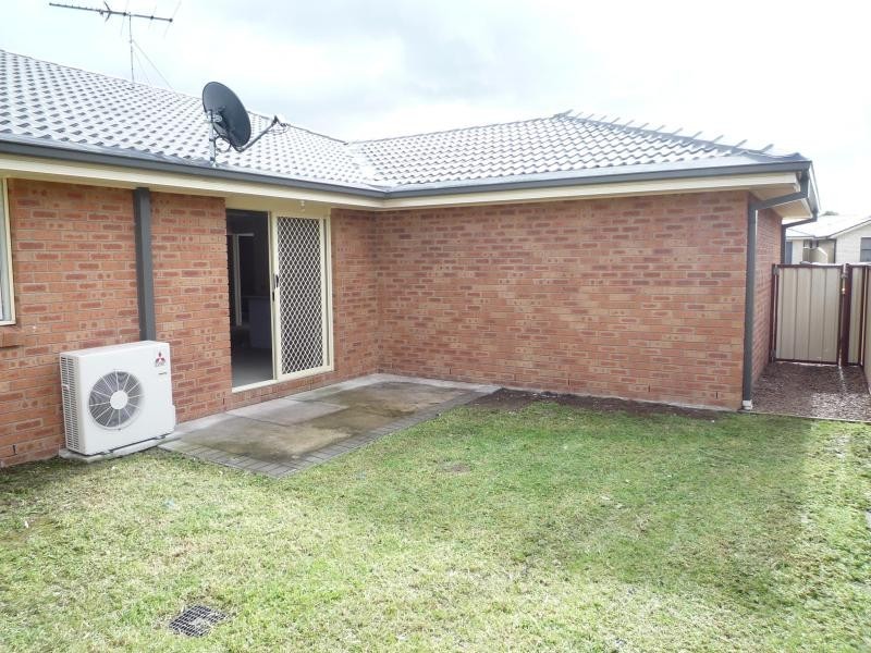 2/29 Boyd Avenue, Metford NSW 2323
