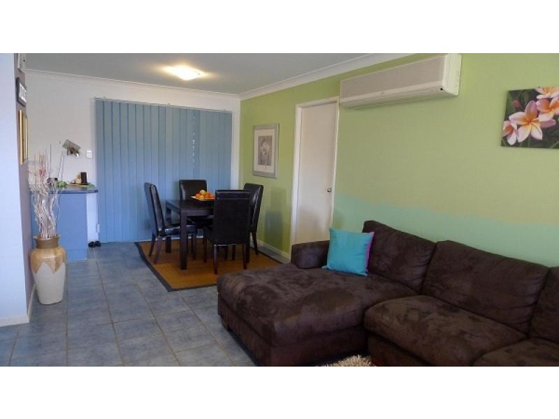 2 Coburn Circuit, Metford NSW 2323