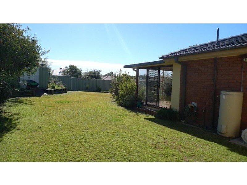 24 Corina Avenue, Bolwarra Heights NSW 2320