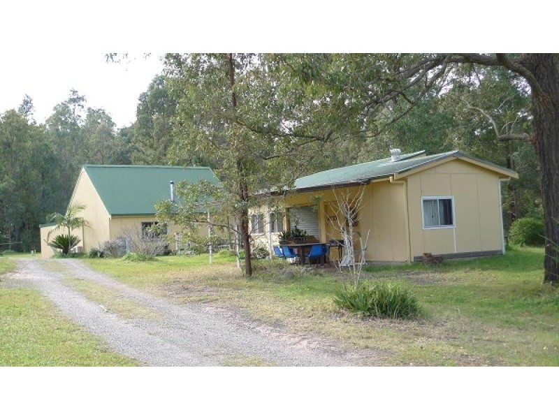 113 Black Rock Road, Martins Creek NSW 2420