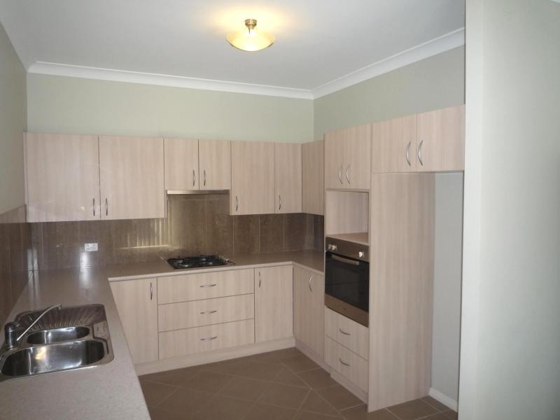 21 Pumphouse Crescent, Rutherford NSW 2320