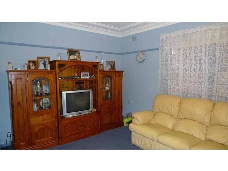 34 Arthur Street, Rutherford NSW 2320