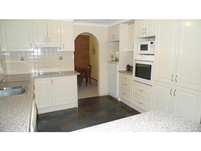 10 Isaacs Street, Metford NSW 2323