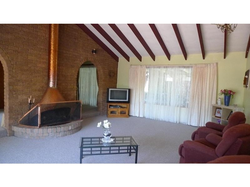 10 Isaacs Street, Metford NSW 2323