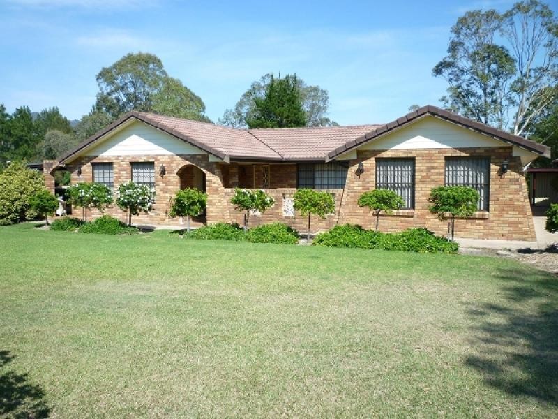 221 Dungog Road, Martins Creek NSW 2420