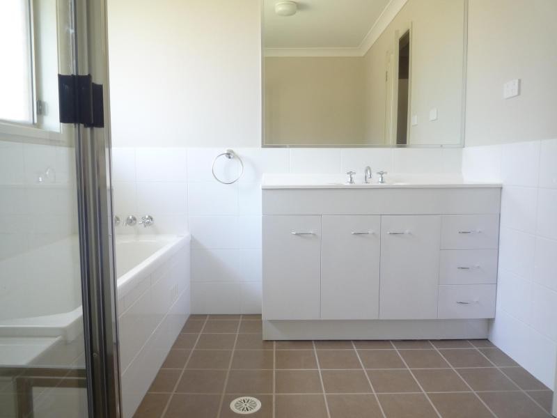 25 Chablis Drive, Cessnock NSW 2325